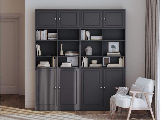 Гостиная Люси с антресолью